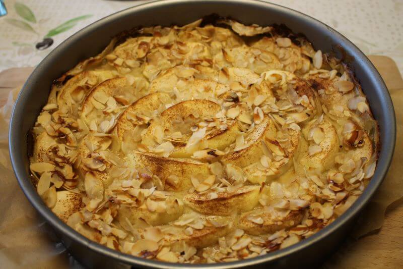 Apfel-Vanille-Kuchen in Springform