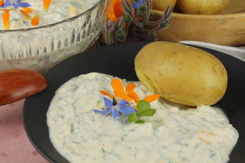 Portulak- Kräuter- Dip mit Ei (vegetarisch)